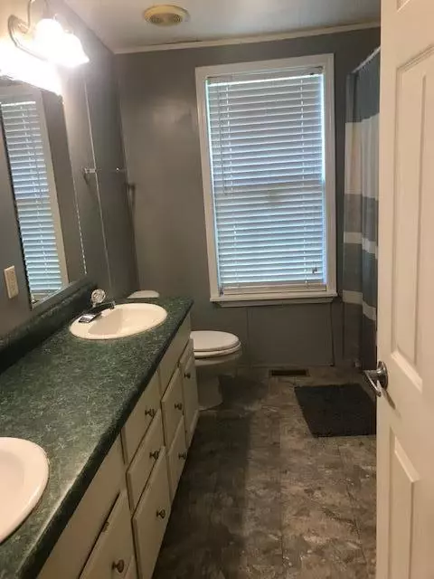 328 Shady Grove Moss Rd, Laurel, MS 39443 photo 9
