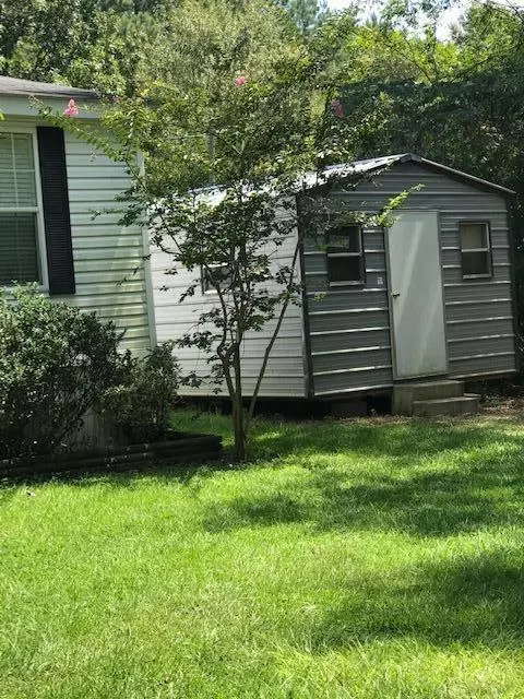 328 Shady Grove Moss Rd, Laurel, MS 39443 photo 2