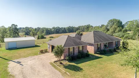 159 Williamson Cp, Sumrall, MS 39482 photo 1