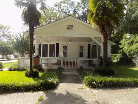 57 Pine St, Sumrall, MS 39482 photo 1