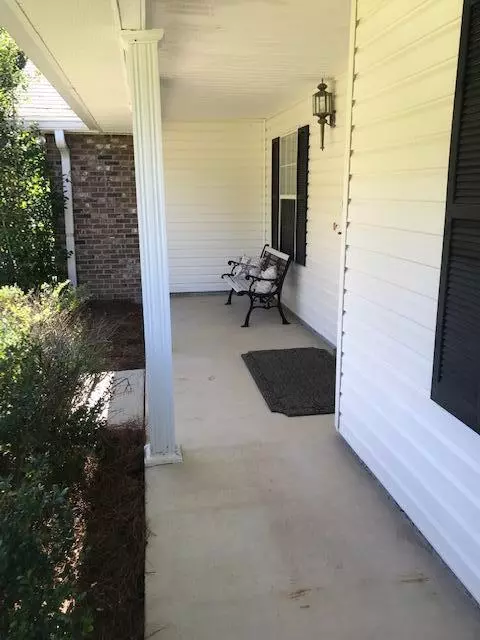 9 Southdown Dr, Sumrall, MS 39482 photo 3