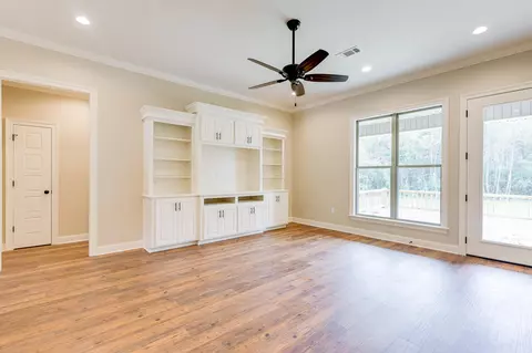 463 Military Rd, Sumrall, MS 39482 photo 7