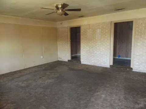 1115 Sandra Dr, Laurel, MS 39440 photo 3