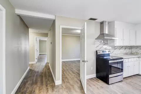 302 Hillcrest Loop, Petal, MS 39465 photo 13