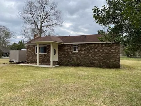 714 Brown Ave, Purvis, MS 39475 photo 1