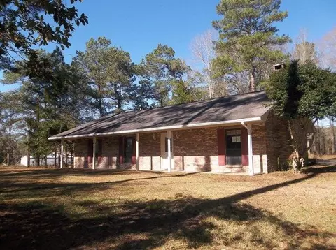 7 E L Loper Rd, Laurel, MS 39443 photo 1