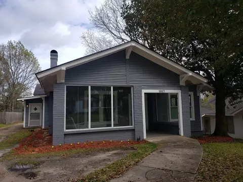 1017 N 7th Ave, Laurel, MS 39440 photo 1