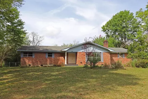 106 6th St, Purvis, MS 39475 photo 1