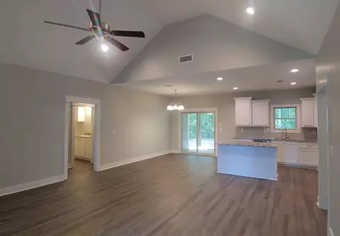 120 Todd Rd, Sumrall, MS 39482 photo 2