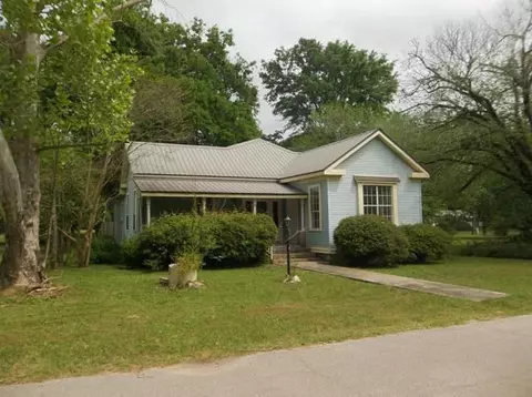 304 E Second St, New Augusta, MS 39462 photo 1