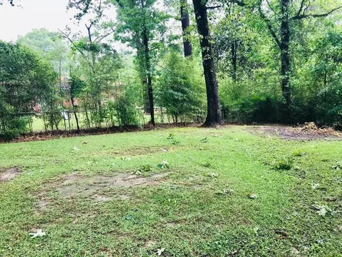 905 Chippewah Dr, Laurel, MS 39440 photo 5