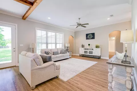 33 Fieldpointe, Petal, MS 39465 photo 2