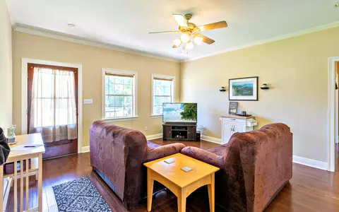 8 Fleur De Lis Dr, Laurel, MS 39440 photo 21