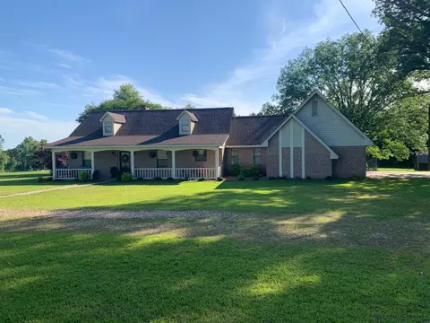 911 Old Salt, Sumrall, MS 39482 photo 1