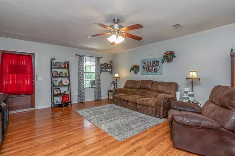 944 Wpa, Sumrall, MS 39482 photo 6