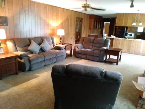 111 Pinecrest St, Collins, MS 39428 photo 6