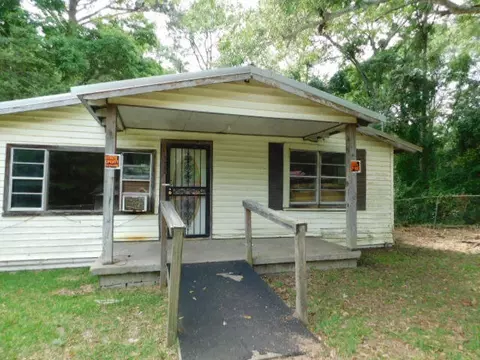 610 NW 9th, Magee, MS 39111 photo 1