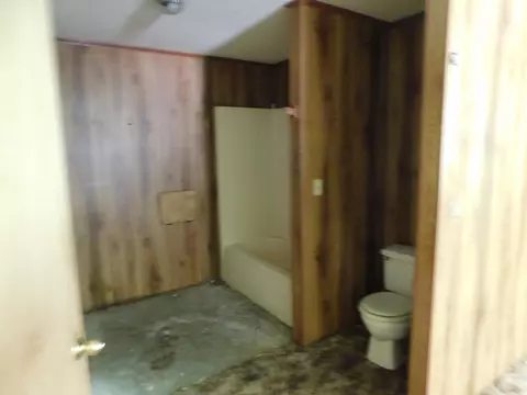 103 Pace Rd, Columbia, MS 39429 photo 9