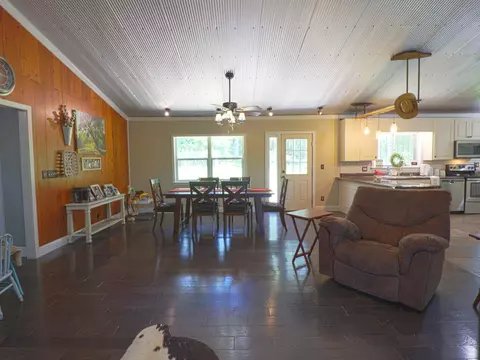 669 Trace Rd, Laurel, MS 39443 photo 10