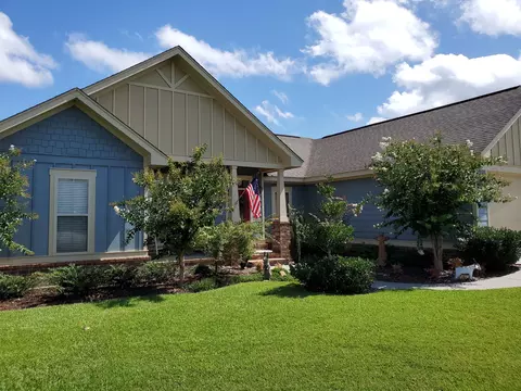 10 W Sycamore, Sumrall, MS 39482 photo 2