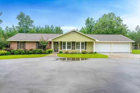 34 Munn Rd, Sumrall, MS 39482 photo 1