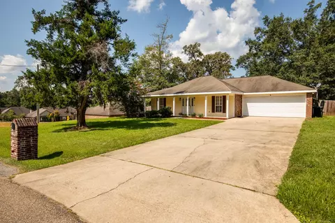 51 Ratcliff Rd, Sumrall, MS 39482 photo 2