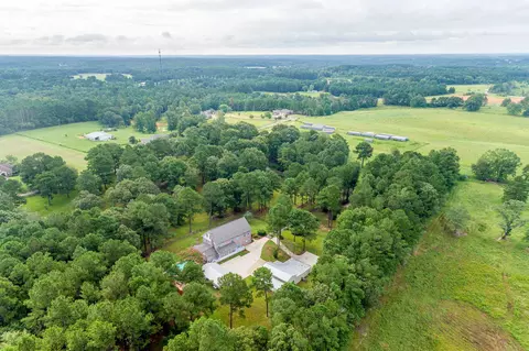 58 Raybourn, Sumrall, MS 39482 photo 5