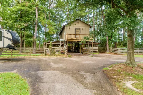 58 Raybourn, Sumrall, MS 39482 photo 36