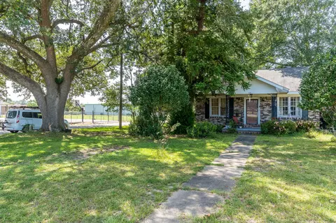 108 3rd Ave, Petal, MS 39465 photo 5