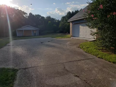 185 Higgins Rd, Sumrall, MS 39482 photo 3
