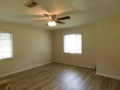 311 E 8th Ave, Petal, MS 39465 photo 7