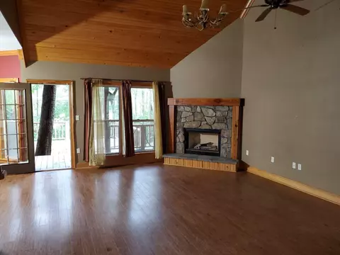 101 River Loop, Beaumont, MS 39423 photo 8
