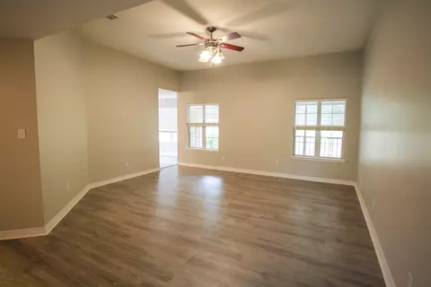 33 Trystan Dr, Petal, MS 39465 photo 3