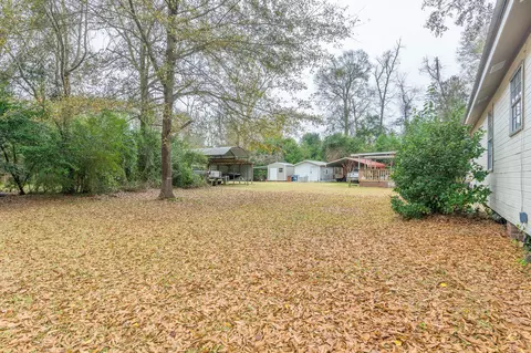 208 E 1st St, Petal, MS 39465 photo 16
