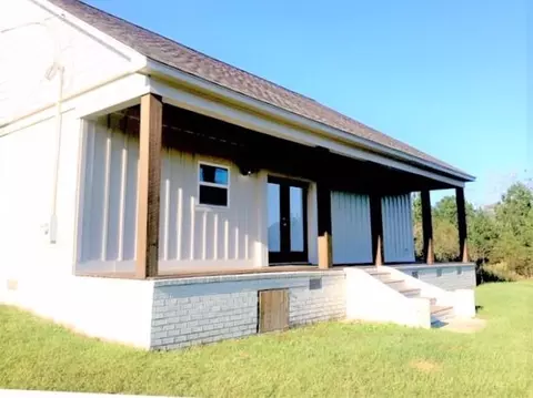 627 New Hope Rd, Mount Olive, MS 39119 photo 3
