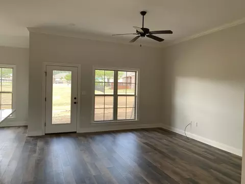 48 Chastain, Sumrall, MS 39482 photo 2