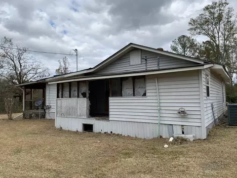 310 Township Rd, Laurel, MS 39443 photo 4