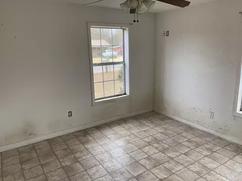 310 Township Rd, Laurel, MS 39443 photo 12