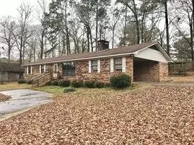 3604 N 7th Ave, Laurel, MS 39440 photo 1