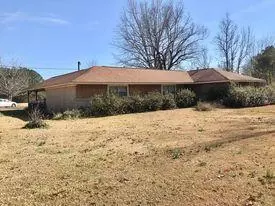4467 Sharon Rd, Laurel, MS 39443 photo 3