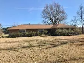4467 Sharon Rd, Laurel, MS 39443 photo 1