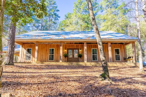 359 Gates Bridge Rd, Sumrall, MS 39482 photo 1