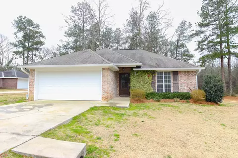 107 Hemingway Dr, Sumrall, MS 39482 photo 1