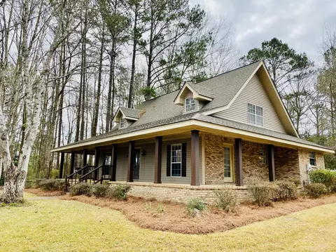 3 Center Ave, Sumrall, MS 39482 photo 2