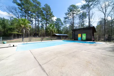 86 Dome House Rd, Laurel, MS 39443 photo 5