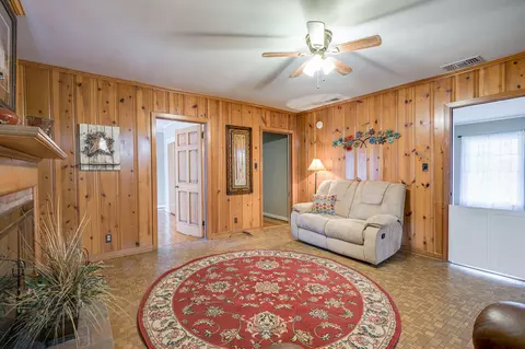 205 S Third St, Collins, MS 39428 photo 8