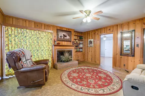 205 S Third St, Collins, MS 39428 photo 6