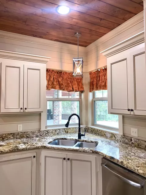 12 Roberts Ln, Sumrall, MS 39482 photo 9