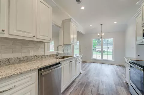 13 Estates Dr, Petal, MS 39465 photo 11