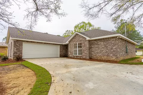 13 Estates Dr, Petal, MS 39465 photo 2